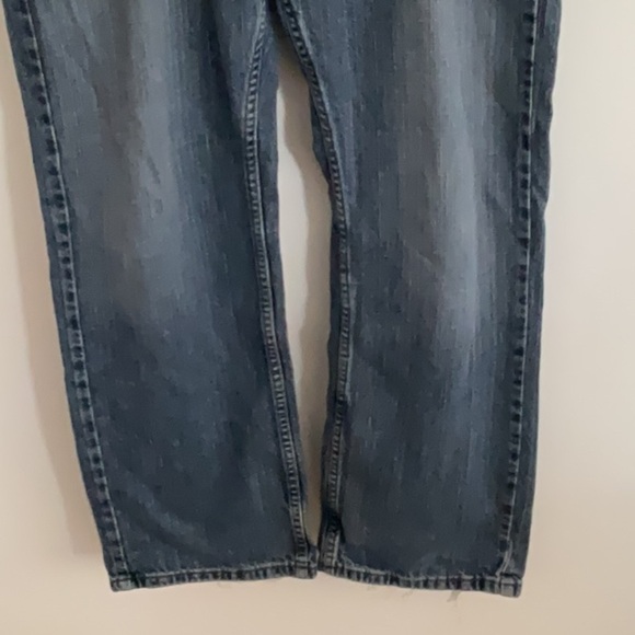Signature by Levi Strauss Relaxed Blue Jeans with Classic Style - Picture 8 of 10